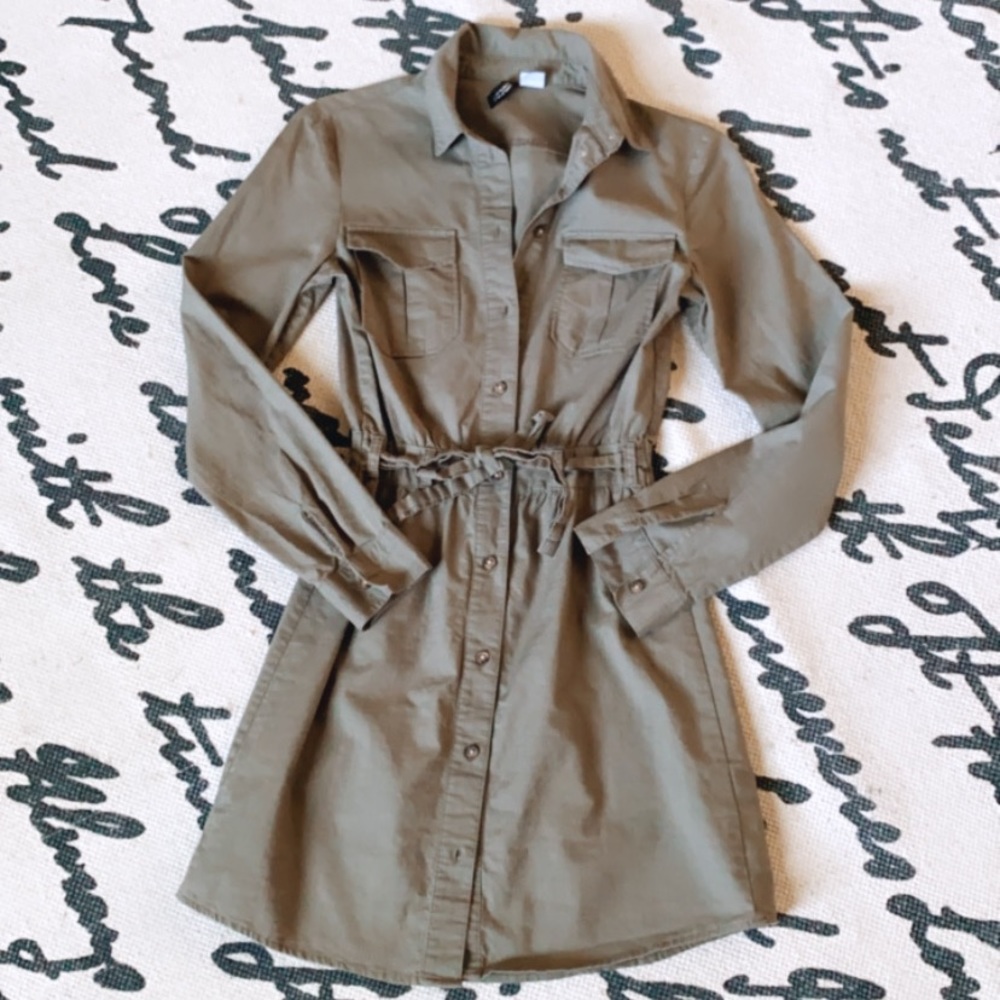 H&M Divided Khaki green shirt dress